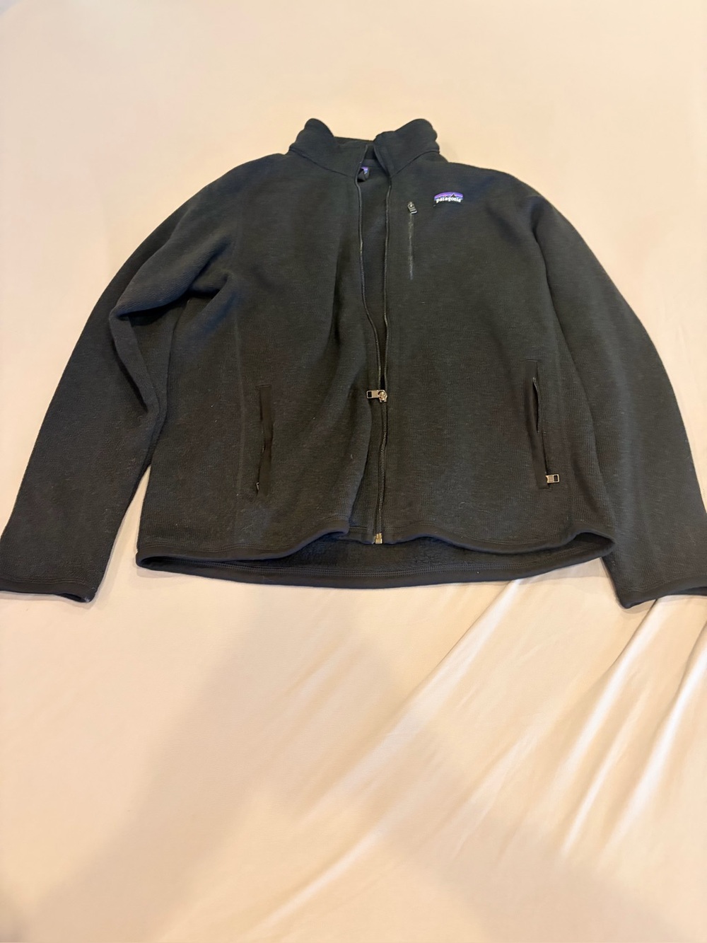Patagonia Black Full Zip Fleece Jacket – Size Large